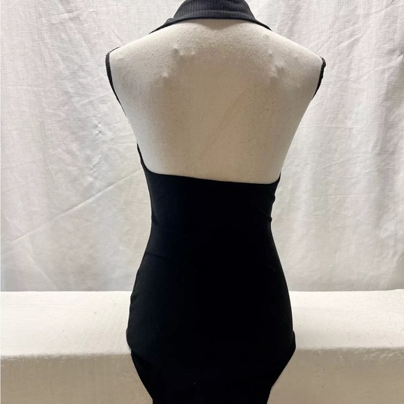 Princess Polly Women’s Black Ribbed Halter Collared Half Button Dress Size 4 - Picture 3 of 3
